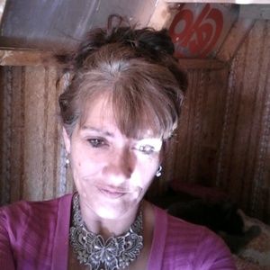 Meet your Posher, Diana